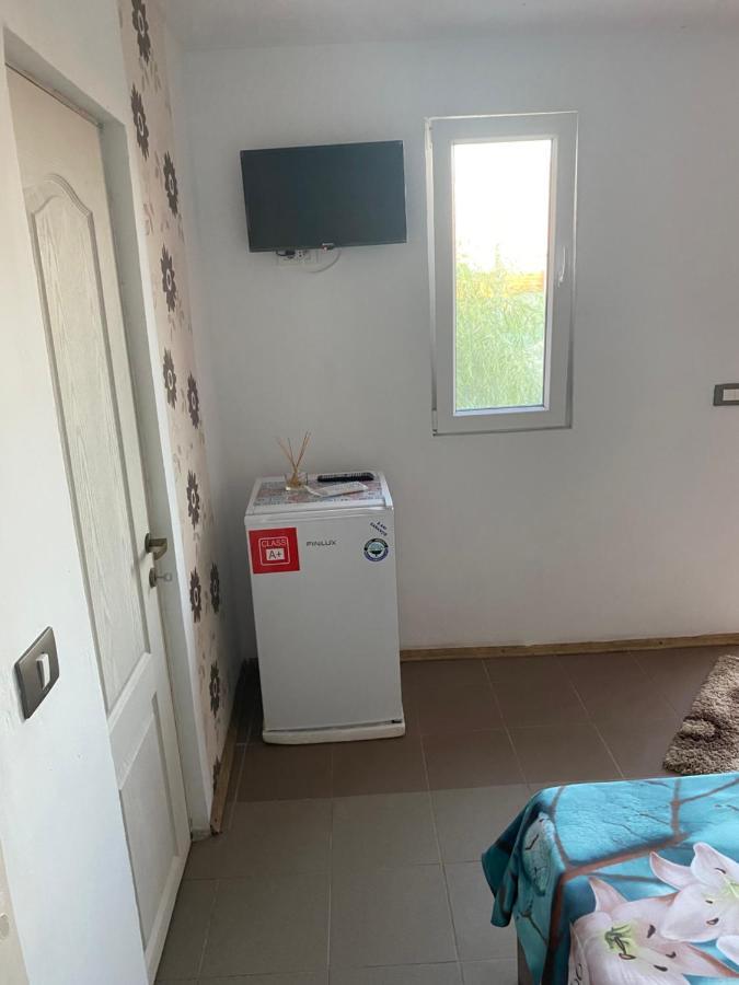 Camere De Inchiriat Maria Corbu Eksteriør billede